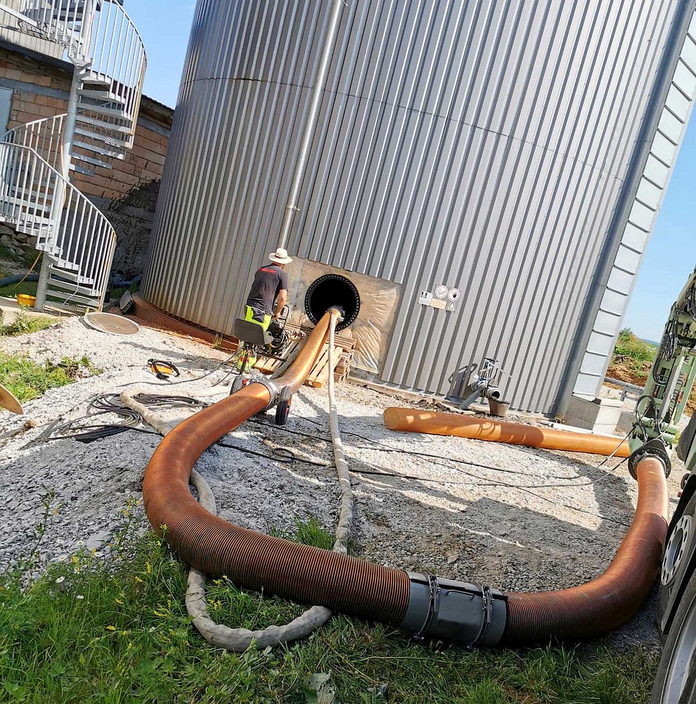 Biogasanlagen Faulturmentleerung
