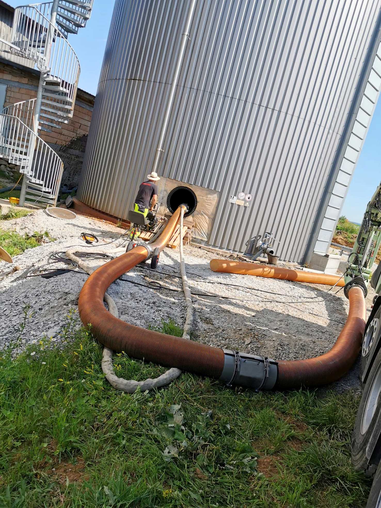 Biogasanlagen Faulturmentleerung